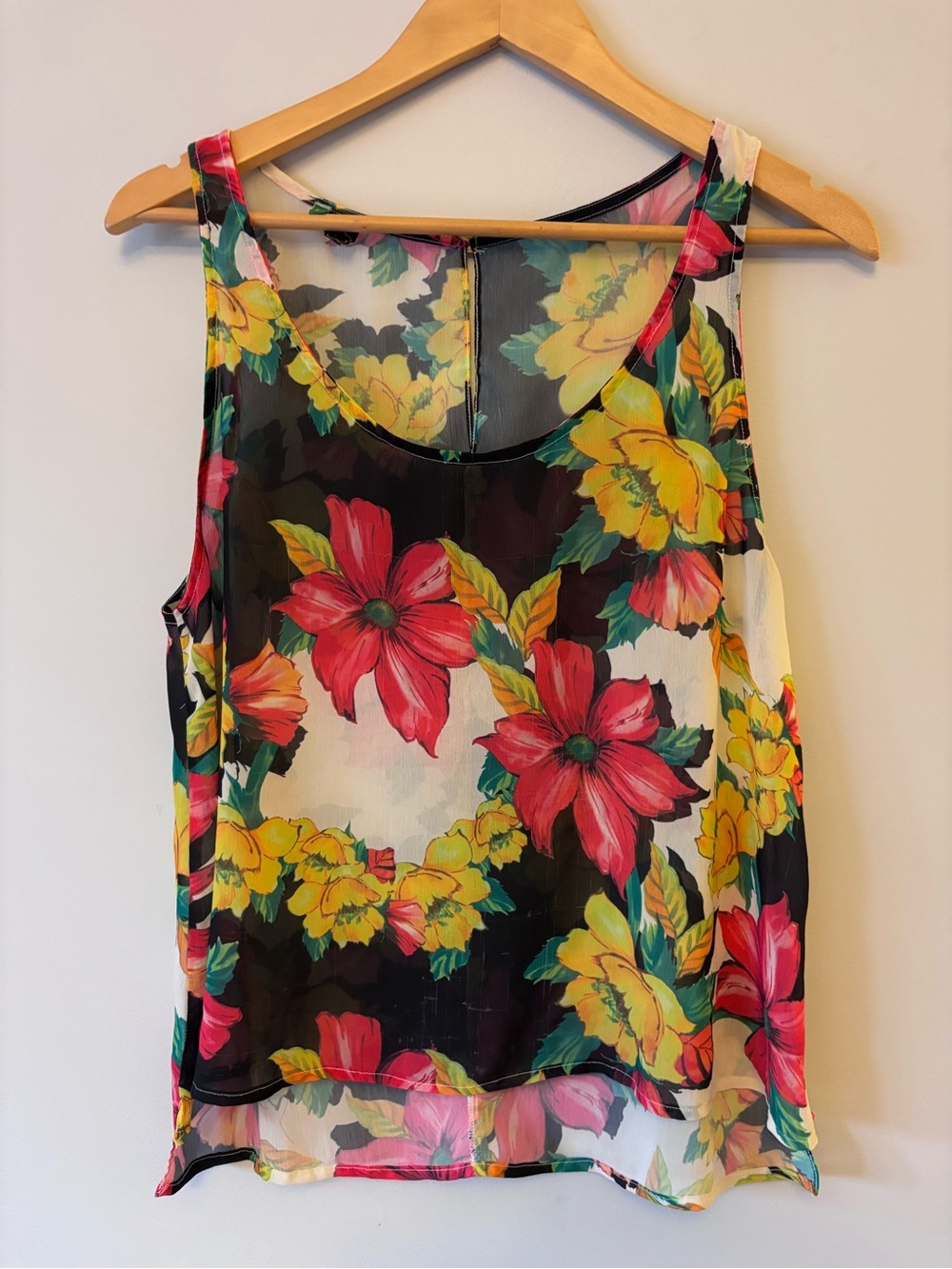 Farm Rio | Vibrant Tropical Floral Tank Top | Size: G
